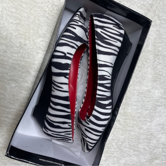 Rampage Zebra Isabella Flats - Picture 3 of 9